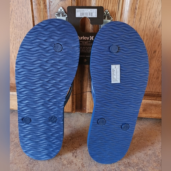 New Blue Men's Hurley Sandals - Picture 3 of 5